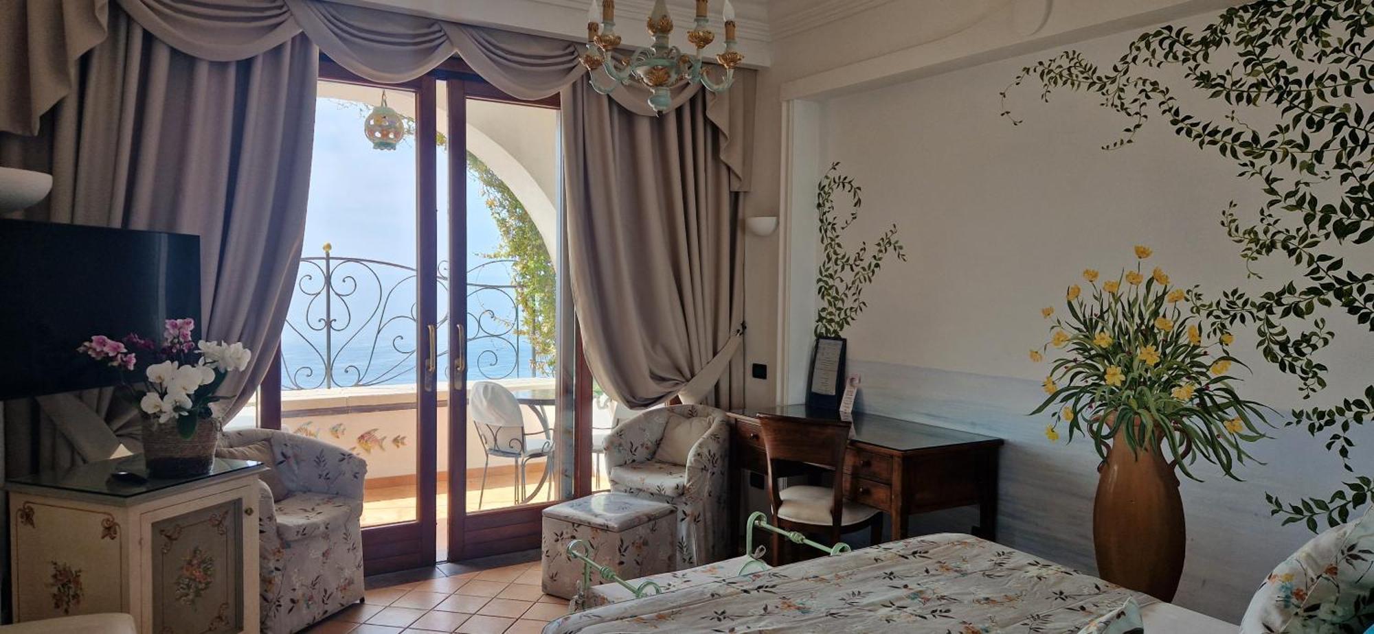 Albergo La Conca Azzurra Conca dei Marini Luaran gambar