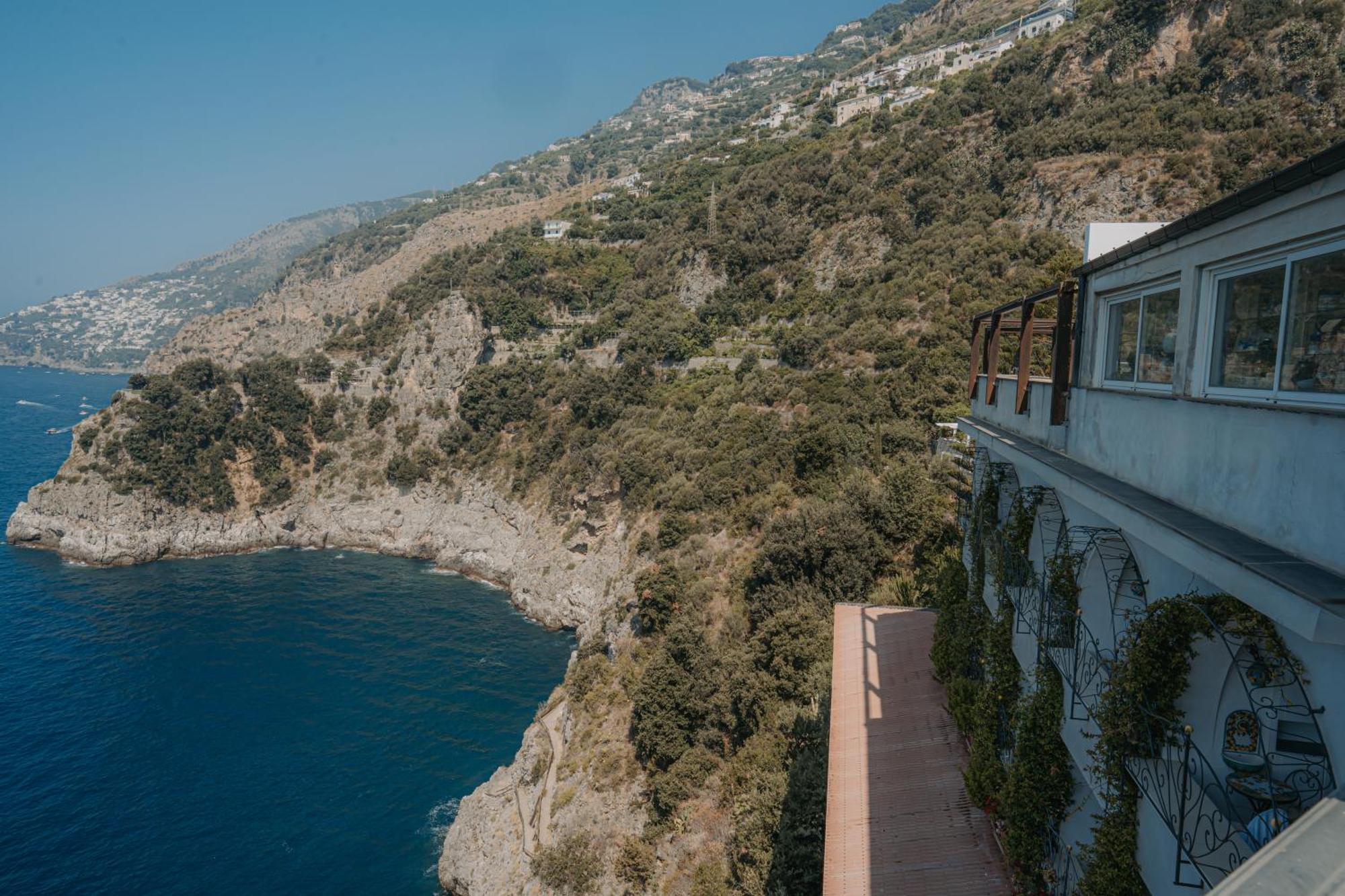 Albergo La Conca Azzurra Conca dei Marini Luaran gambar